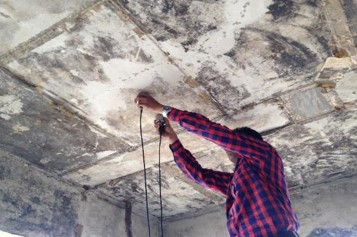  Ultrasonic Pulse Velocity Test